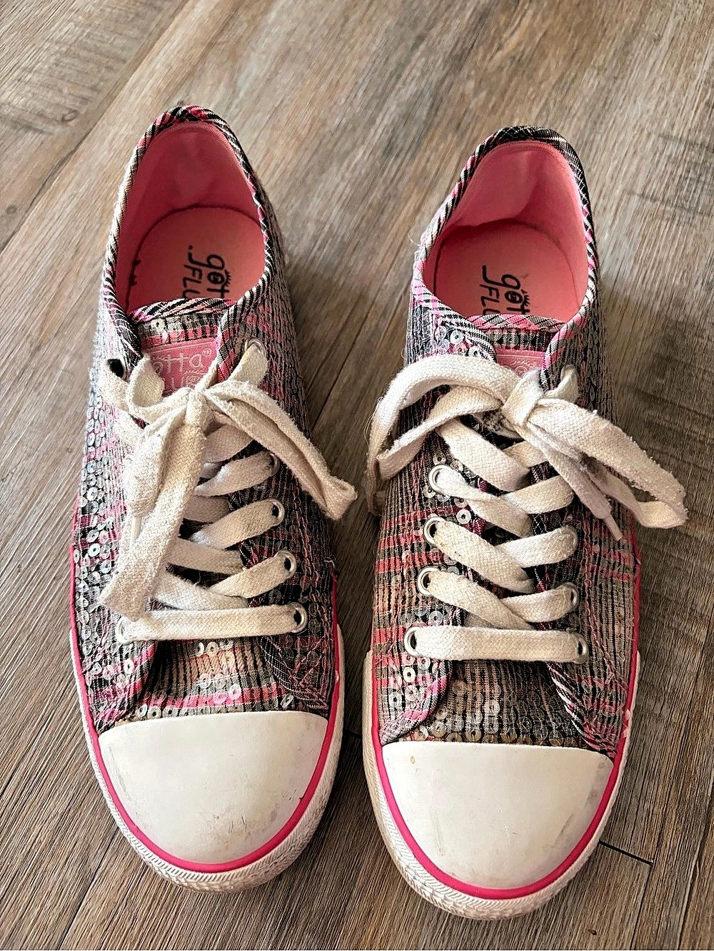 Gotta Flurt Plaid Sneakers in Pink & Black Size 10